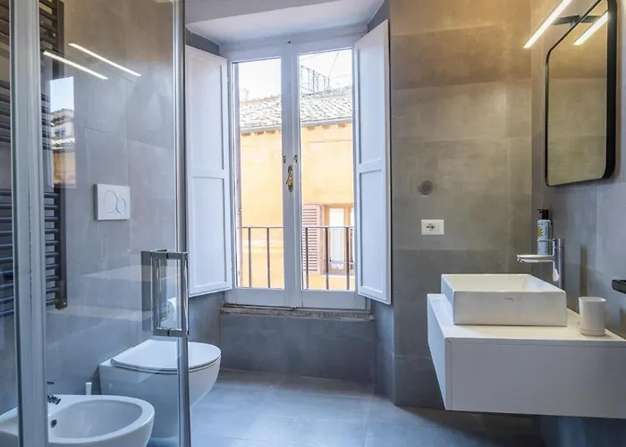 Palazzo Taverna Roma